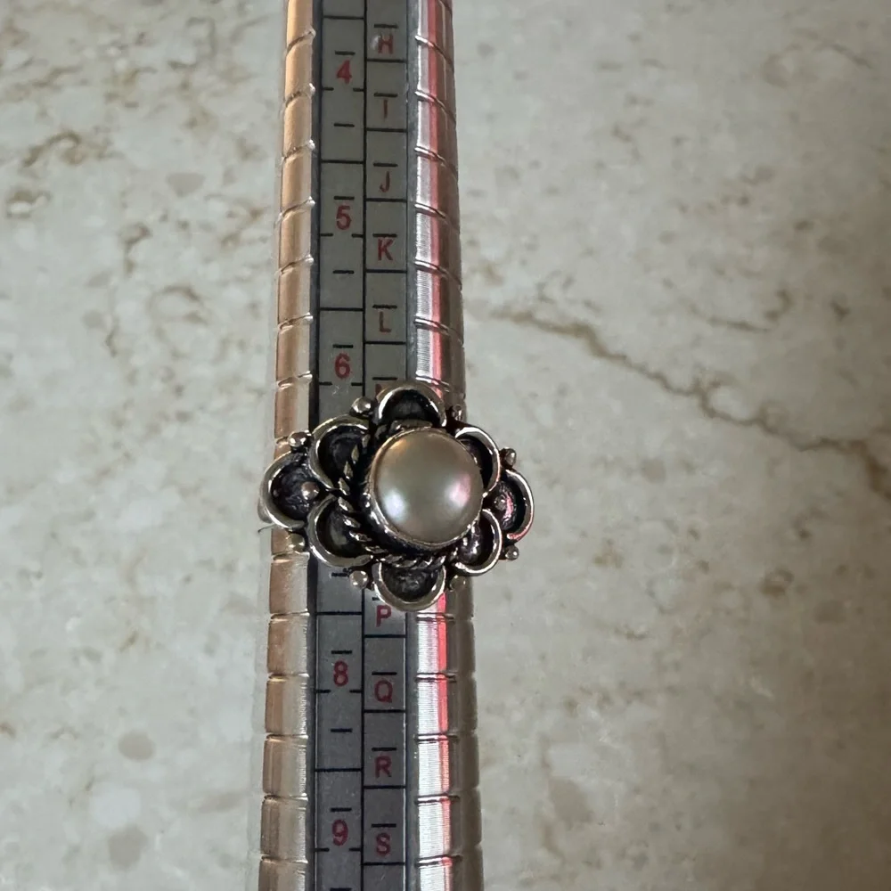 NWOT Sundance Moonflower Ring, Pearl, Sterling Silver